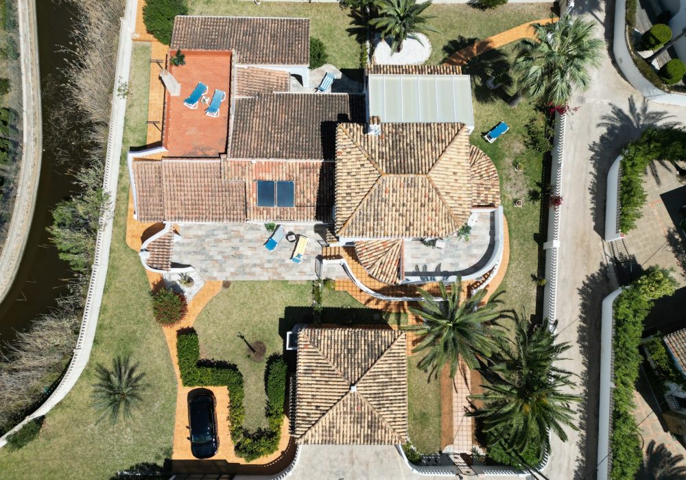 Located near the beach Las Marinas